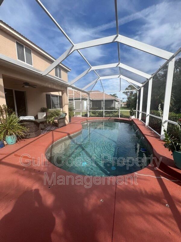 Annual 4-bedroom, 3 bath, Pool Home Backing to Preserve in Gated River Place property image