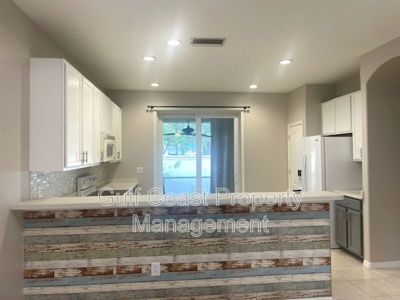 Beautifully Updated 3 Bedroom Home in Sought-After Central Sarasota property image