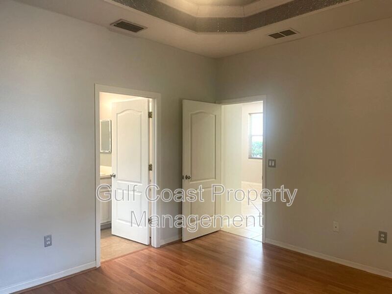 Beautifully Updated 3 Bedroom Home in Sought-After Central Sarasota property image