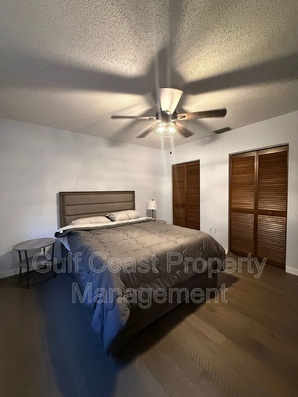 40 1st Ave Bottom Unit property image