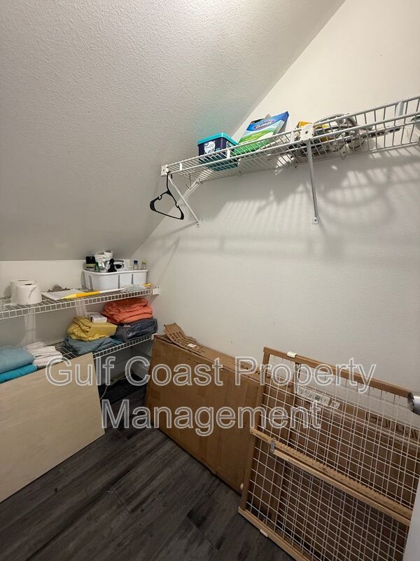 40 1st Ave Top Unit property image