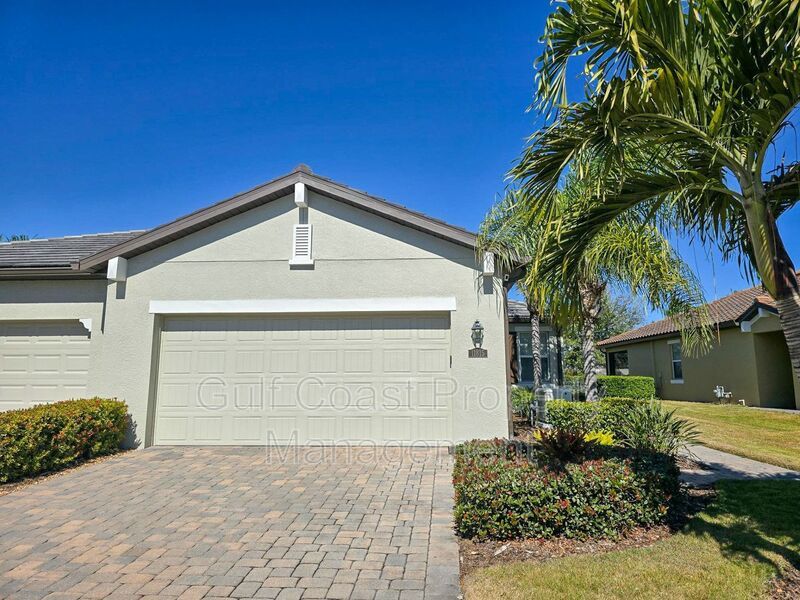 Annual Gated 3-Bedroom, 2-Bath Arbor Grande Villa with Whole-Home Generator & Resort-Style Amenities Near Lakewood Ranch Main Street property image