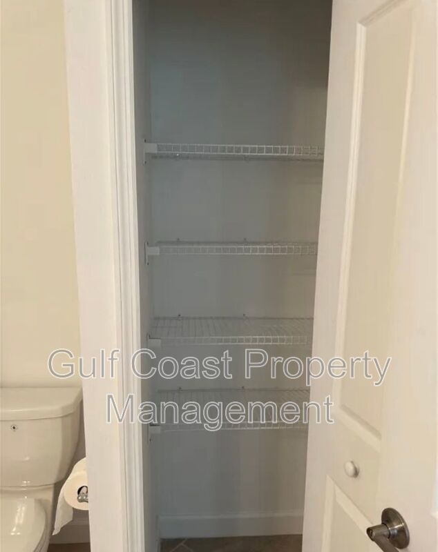 14212 Pine Lodge ln property image