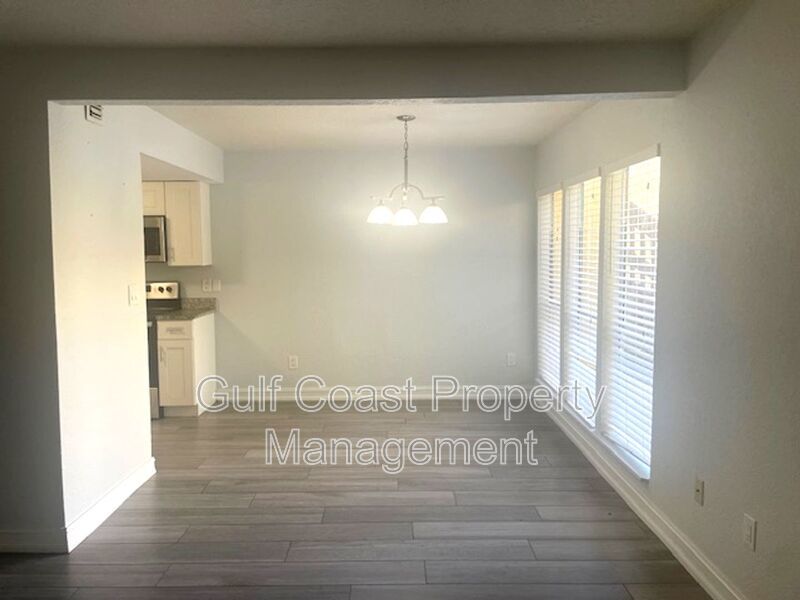 Charming 1-Bedroom Rental Close to Siesta Key Beach property image