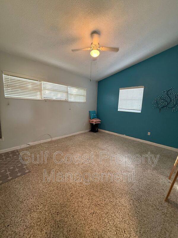 Single Family cottage property image