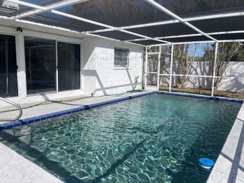 Beautiful 3-Bedroom Home with Lap Pool and Pet Friendly property image