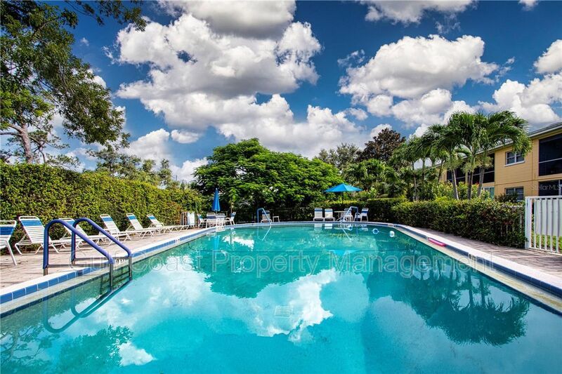 Annual Rental – Park Lane Community | Prime Sarasota Location property image