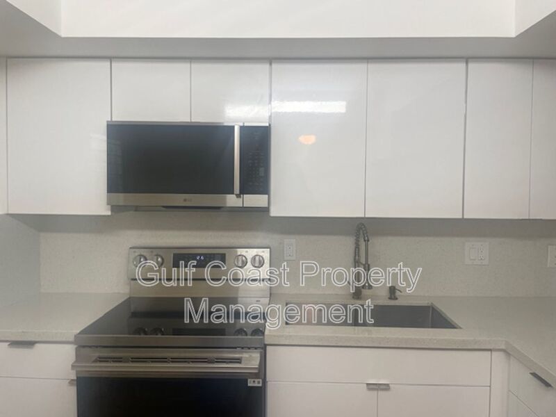 55+ Community Living in Beautiful Glen Oaks property image