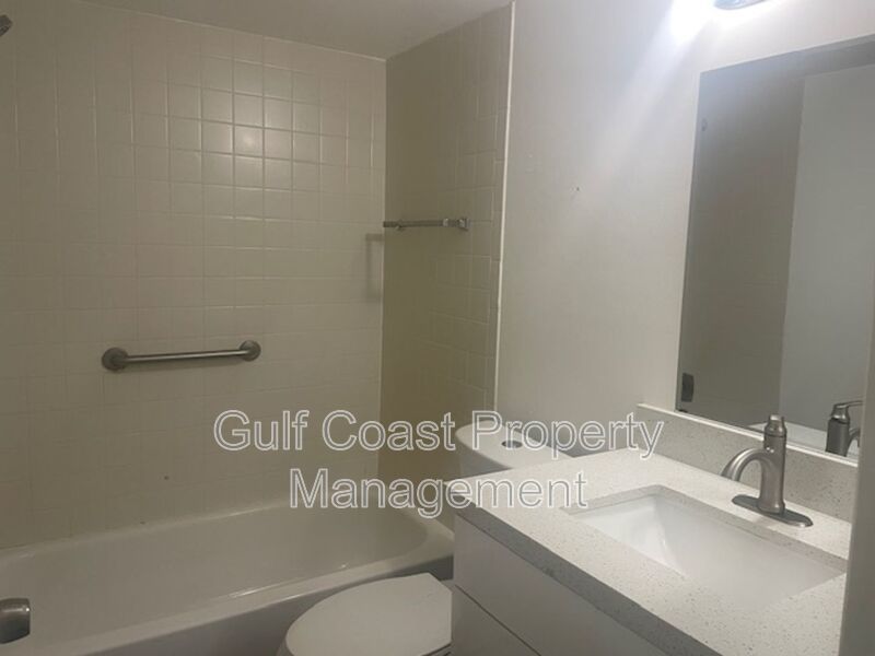 55+ Community Living in Beautiful Glen Oaks property image