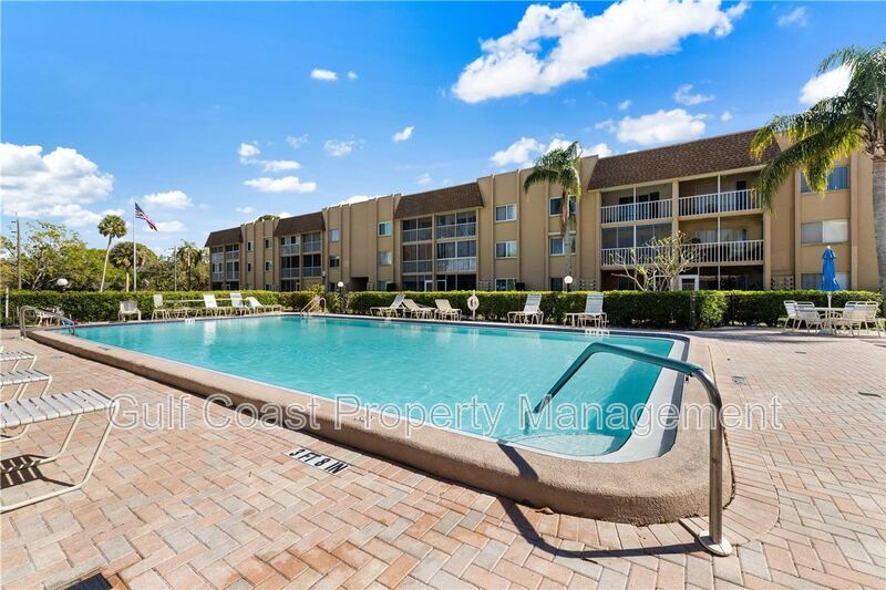55+ Community Living in Beautiful Glen Oaks property image