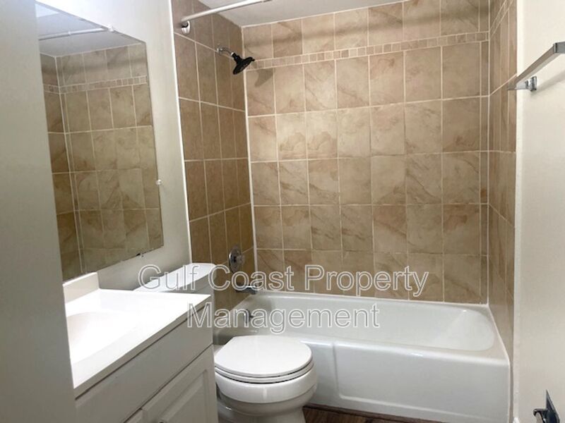 Modern Renovated Condo in Prime Sarasota Location property image