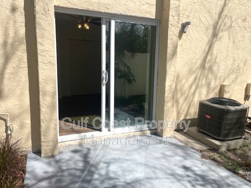 Modern Renovated Condo in Prime Sarasota Location property image