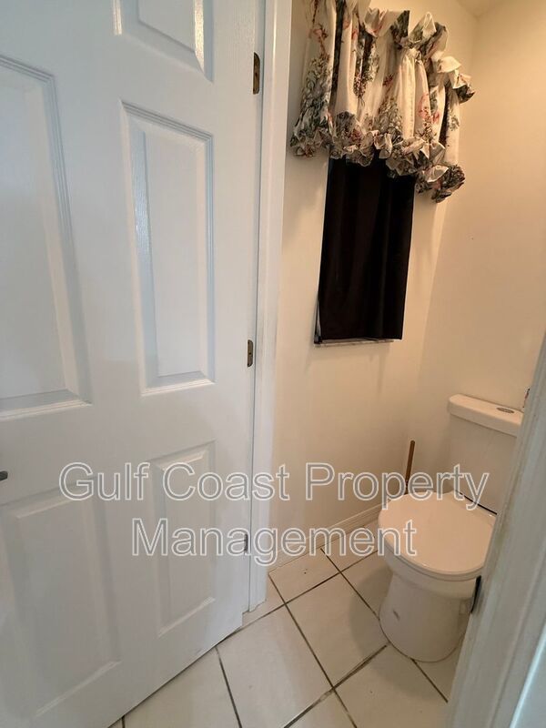 2612 7TH St W property image