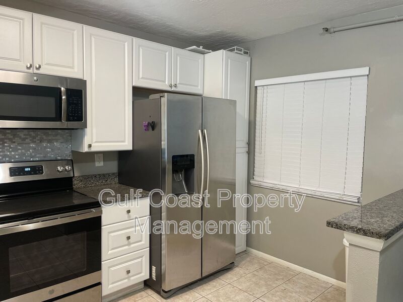 Waterfront Condo Rental With Boat Dock Included property image