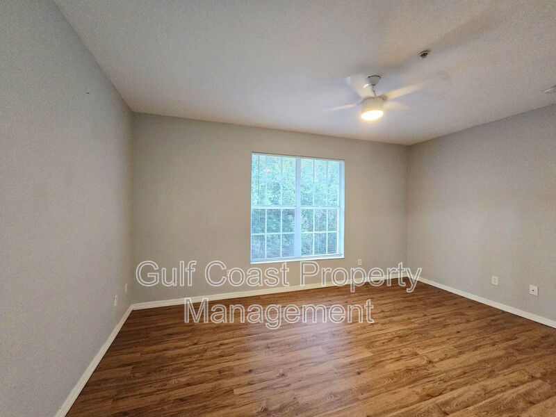 Annual 2/2 Condo with Flex Room in River Preserve Featuring Community Pool property image