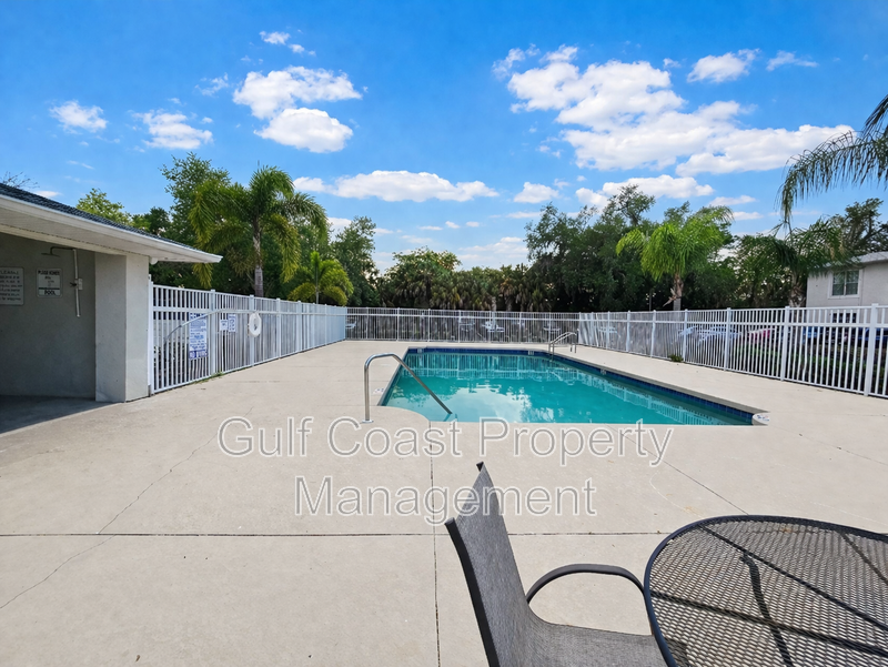 Annual 2/2 Condo with Flex Room in River Preserve Featuring Community Pool property image