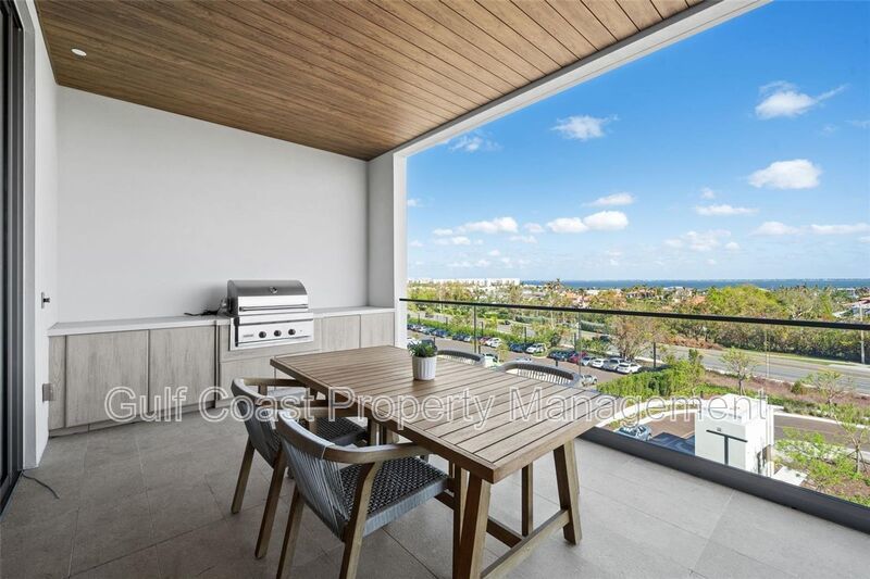 Unfurnished Luxury Rental at The St. Regis Longboat Key property image