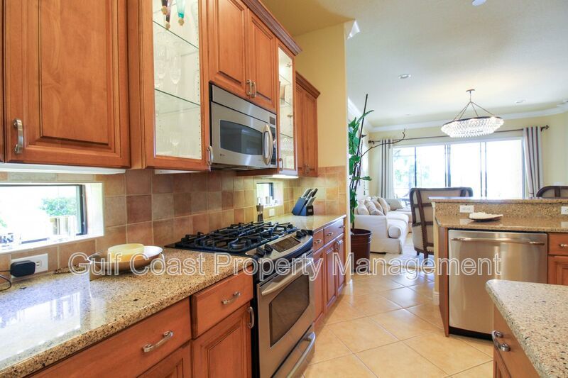 Annual Fully Furnished Pool Home in Lakewood Ranch Country Club, 2BR + Den, Stunning Golf Course Views property image