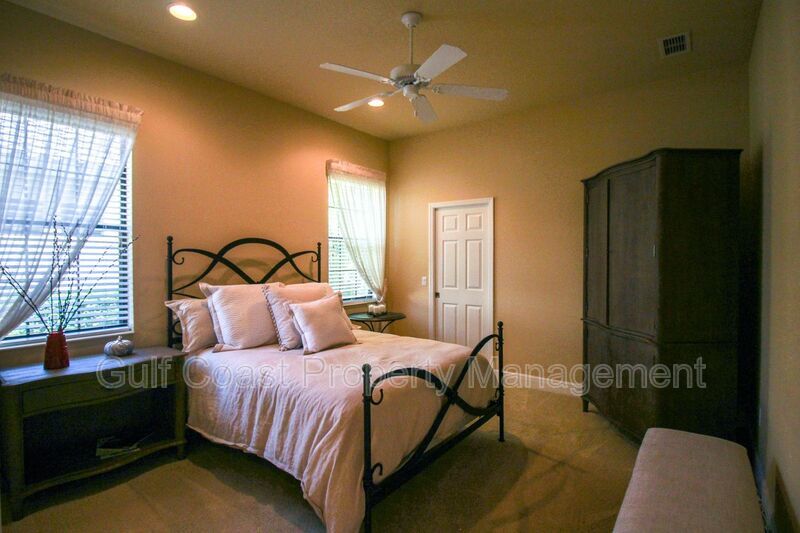 Annual Fully Furnished Pool Home in Lakewood Ranch Country Club, 2BR + Den, Stunning Golf Course Views property image