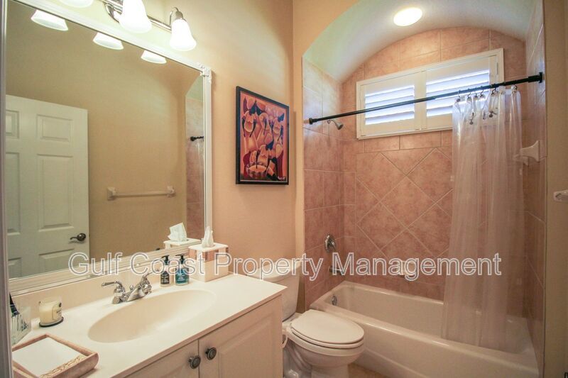 Annual Fully Furnished Pool Home in Lakewood Ranch Country Club, 2BR + Den, Stunning Golf Course Views property image