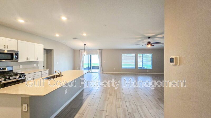 Annual 4BR + Flex Room Home with 3-Car Garage in Prosperity Lakes – Cul-de-Sac, Fenced Yard & Resort-Style Amenities property image