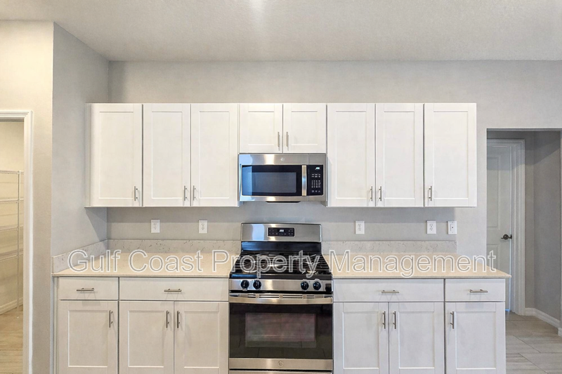 Annual 4BR + Flex Room Home with 3-Car Garage in Prosperity Lakes – Cul-de-Sac, Fenced Yard & Resort-Style Amenities property image