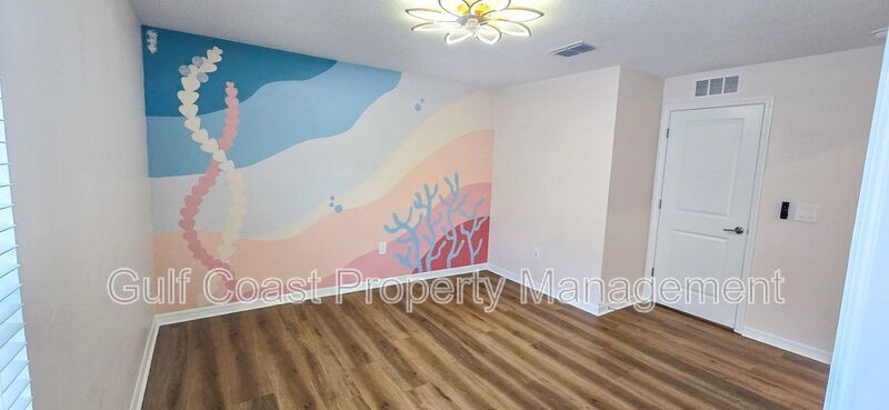 Annual 4BR + Flex Room Home with 3-Car Garage in Prosperity Lakes – Cul-de-Sac, Fenced Yard & Resort-Style Amenities property image