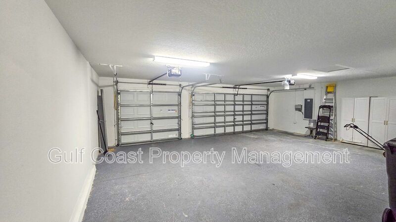 Annual 4BR + Flex Room Home with 3-Car Garage in Prosperity Lakes – Cul-de-Sac, Fenced Yard & Resort-Style Amenities property image