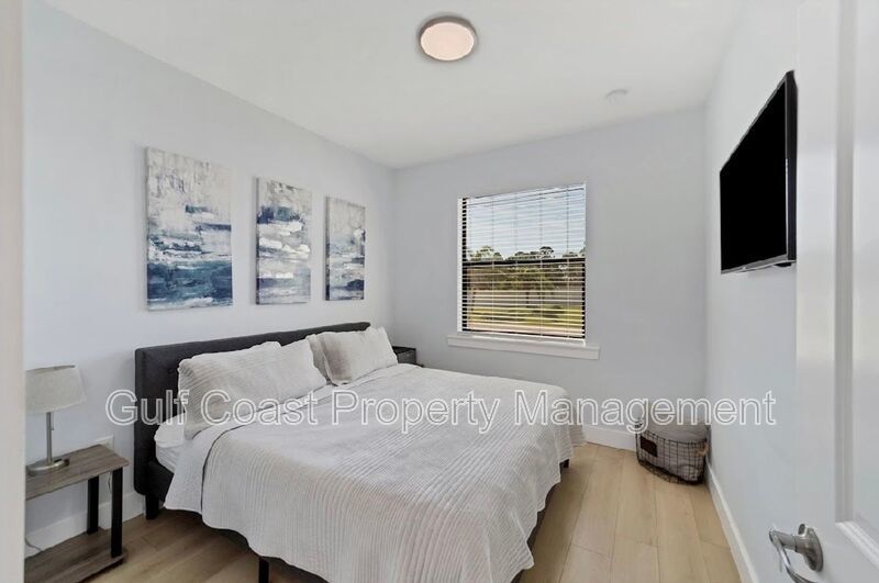 7558 Totem Ave property image