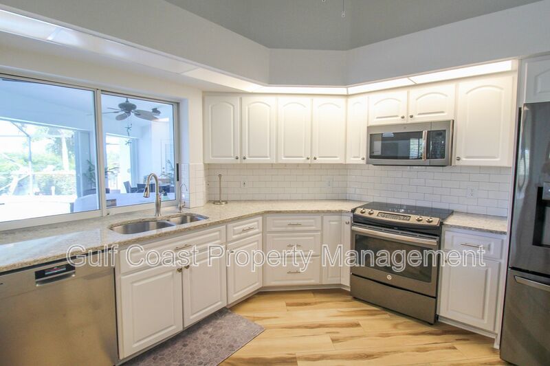 Waterfront Pool Home in Burnt Shore Isles property image