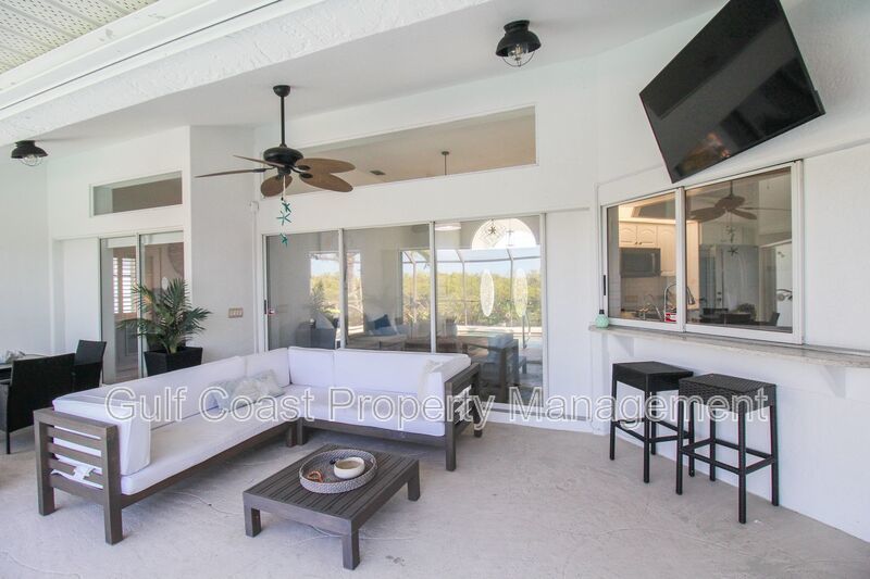 Waterfront Pool Home in Burnt Shore Isles property image