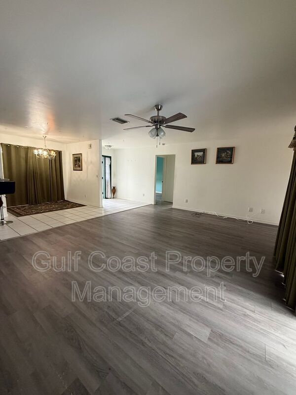 2612 7TH St W property image