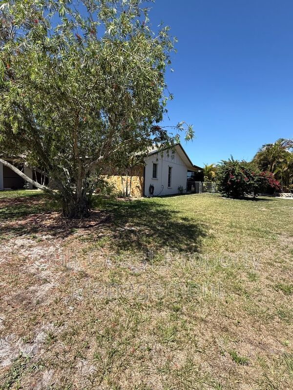 3185 Clifford Street property image