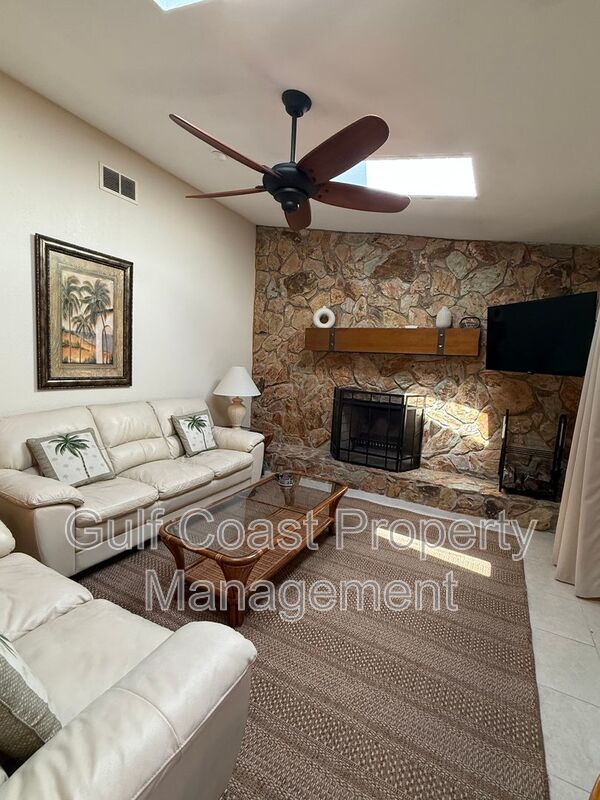 3185 Clifford Street property image