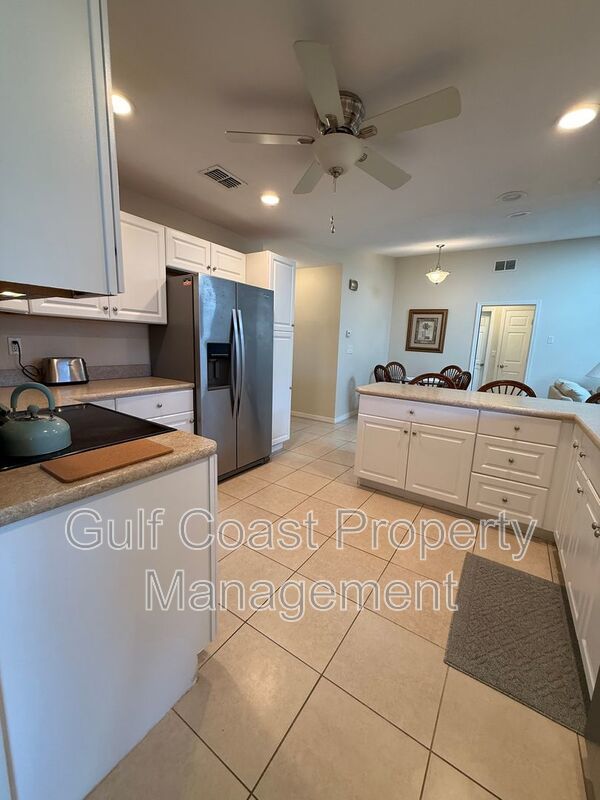 3185 Clifford Street property image