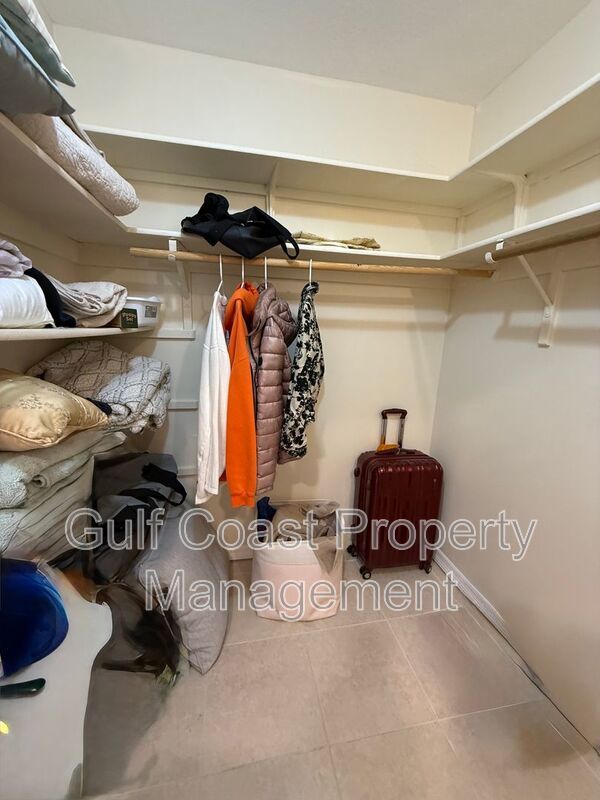 3185 Clifford Street property image
