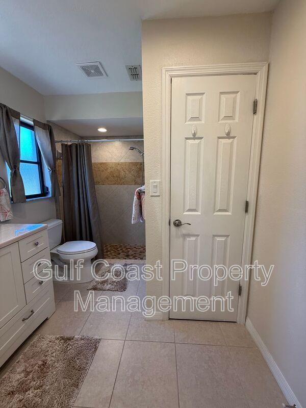 3185 Clifford Street property image