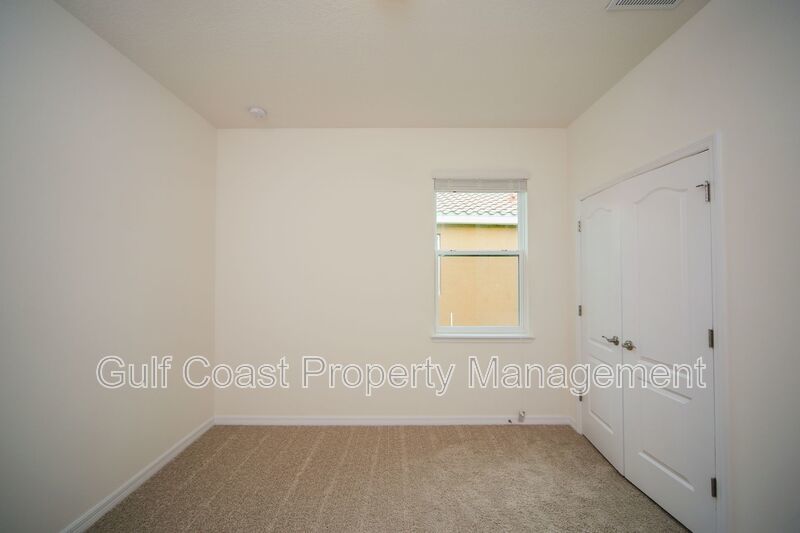 Annual Gated 4 Bedroom Lakeview Home in Soleil with 2.5 Baths and Resort-Style Amenities property image