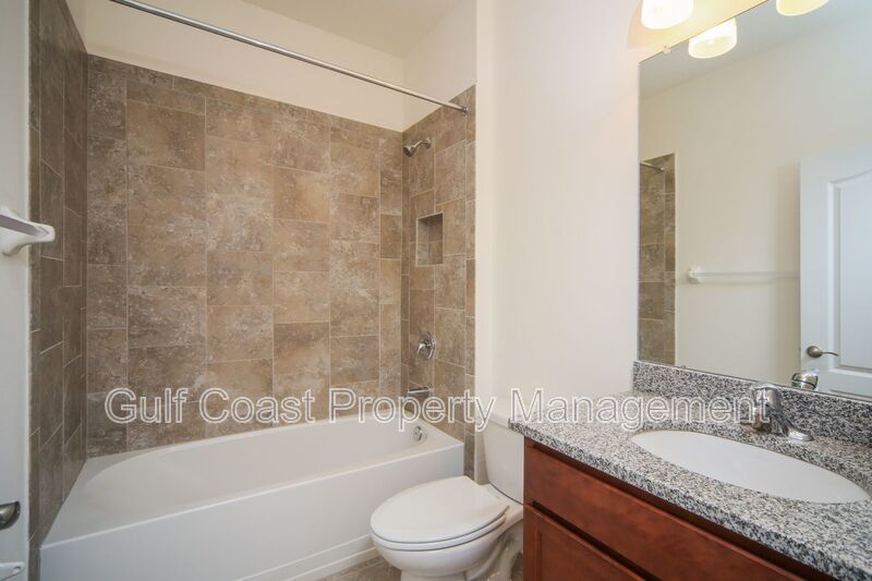 Annual Gated 4 Bedroom Lakeview Home in Soleil with 2.5 Baths and Resort-Style Amenities property image