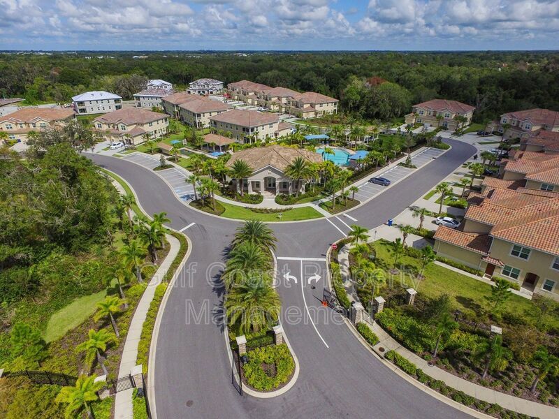 Annual Gated 4 Bedroom Lakeview Home in Soleil with 2.5 Baths and Resort-Style Amenities property image
