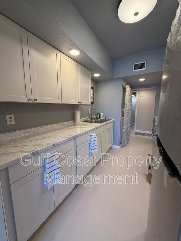 13880 Tamiami Trl property image