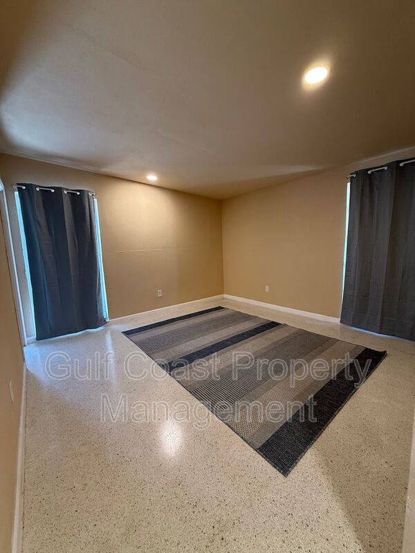 13880 Tamiami Trl property image