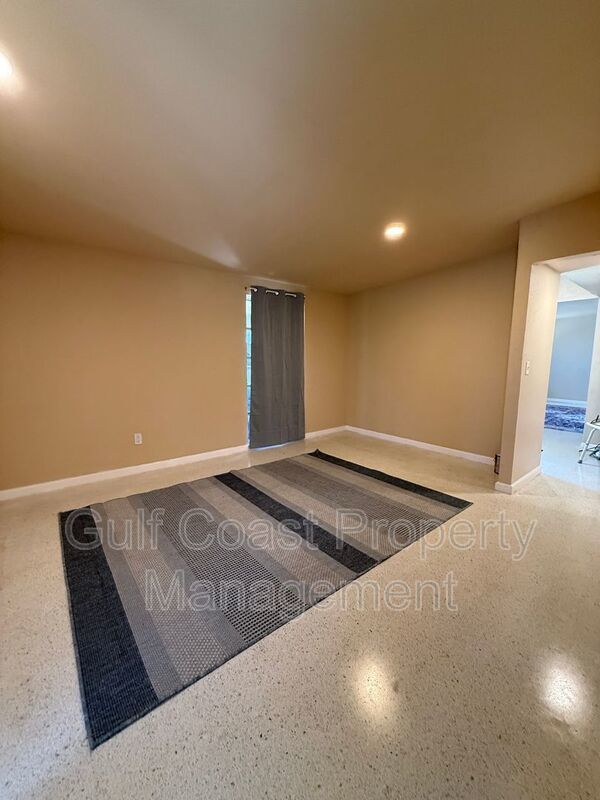 13880 Tamiami Trl property image