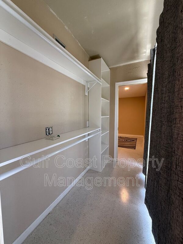 13880 Tamiami Trl property image