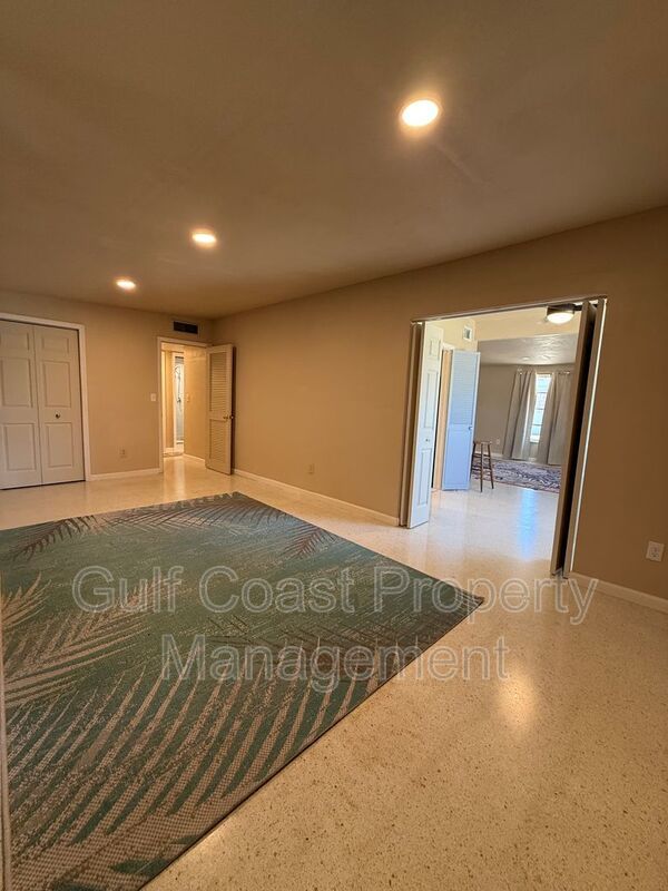 13880 Tamiami Trl property image
