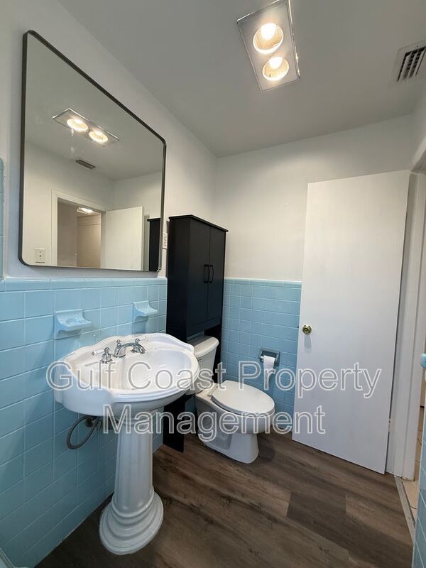 21061 Midway Blvd property image