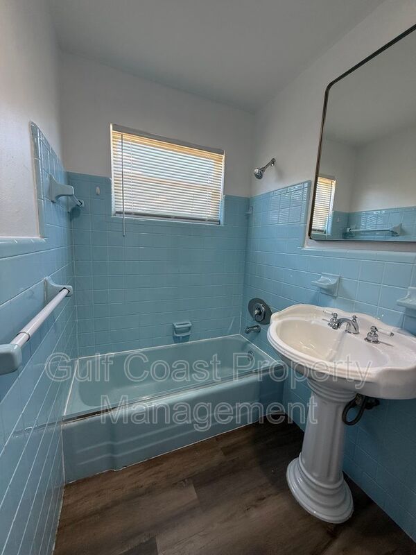 21061 Midway Blvd property image