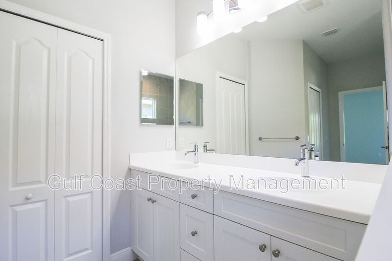 Annual Gated 3 Bed / 2 Bath Rental with Stunning Lake Views in Indigo – Resort-Style Living property image