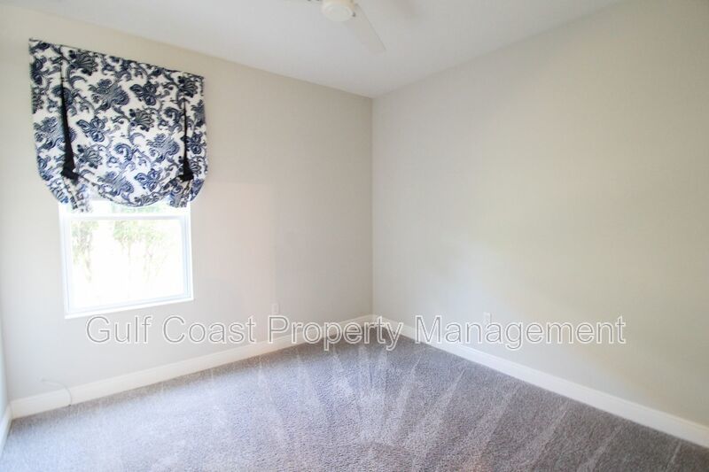 Annual Gated 3 Bed / 2 Bath Rental with Stunning Lake Views in Indigo – Resort-Style Living property image