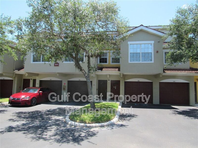 Gated Las Palmas Condo | 2BR + Attached Garage property image